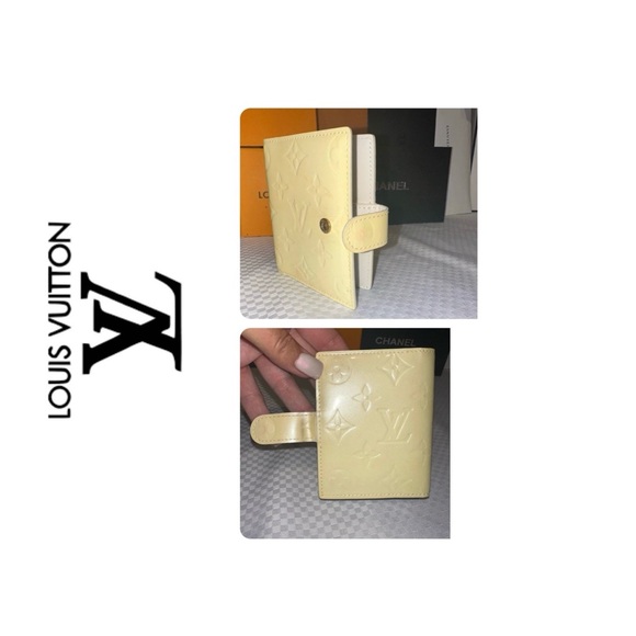 Louis Vuitton Small Planner/Agenda / notebook cover.  Pearl White - Picture 1 of 8